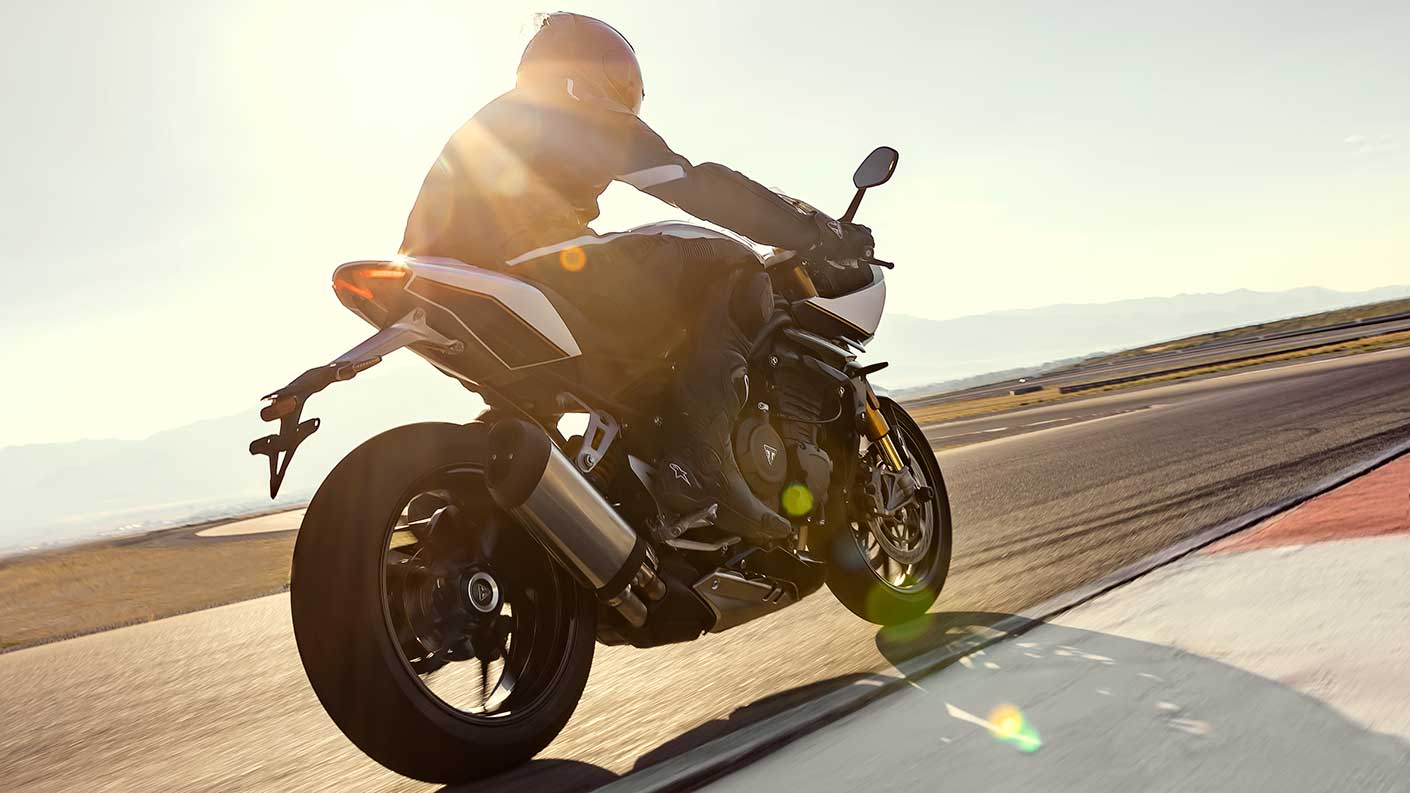 AGUさん専用　スピードトリプル1200RR用スクロールウィンカー　4個セット AGUさん専用 スピードトリプル1200RR用スクロールウィンカー 4個